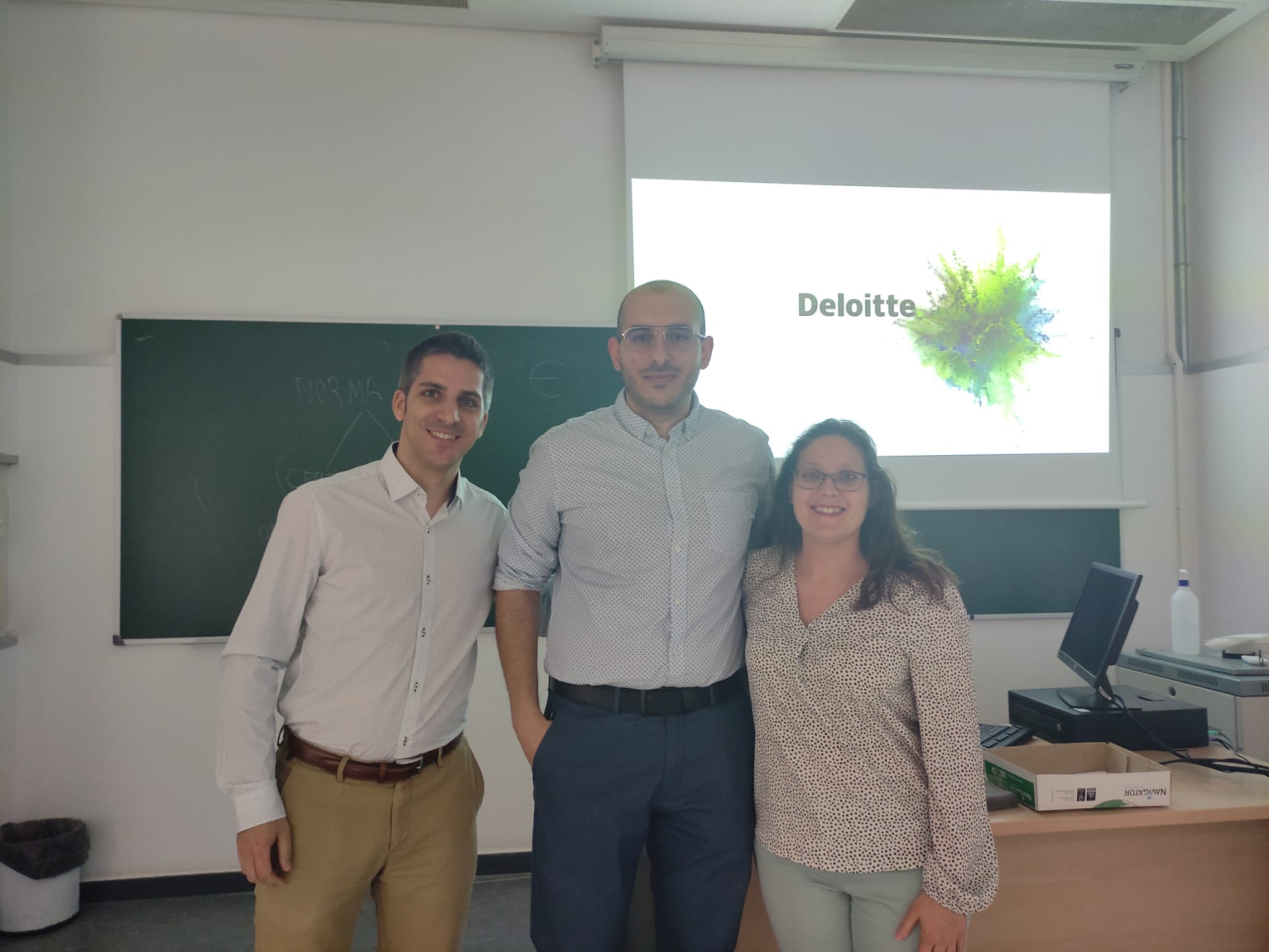 En este momento estás viendo DELOITTE FORMA A LOS FUTUROS INGENIEROS INFORMÁTICOS DE LA UNIVERSIDAD DE ZARAGOZA