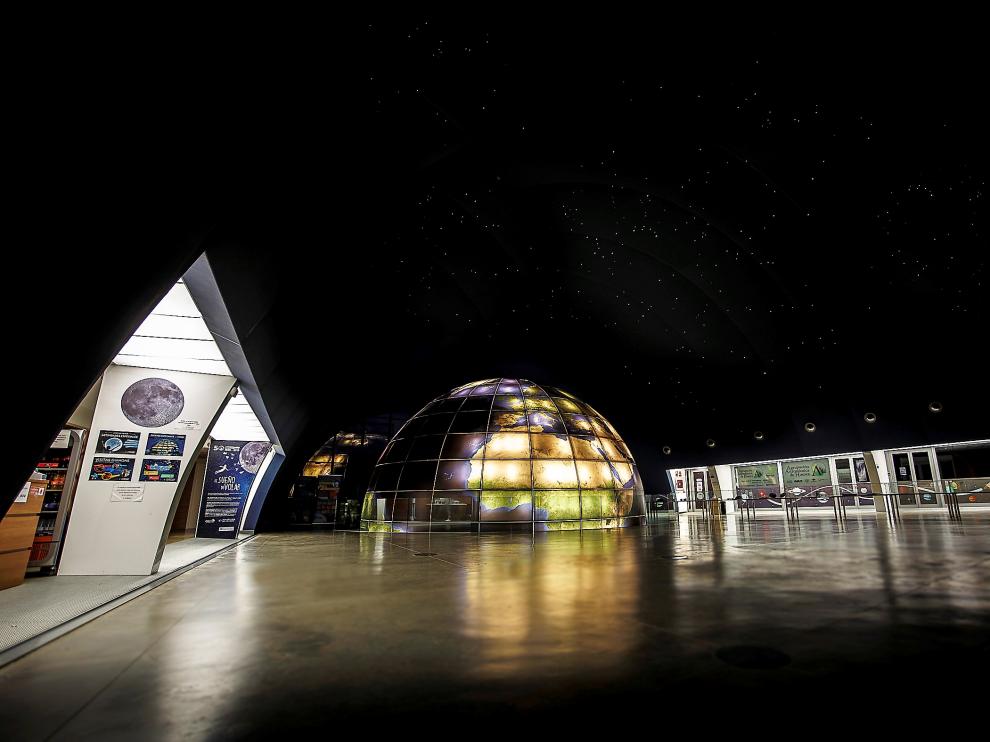 En este momento estás viendo EL VERANO LLEGA AL PLANETARIO DE ARAGÓN Y AL MUSEO DE MATEMÁTICAS CON ACITIVDADES DIARAS