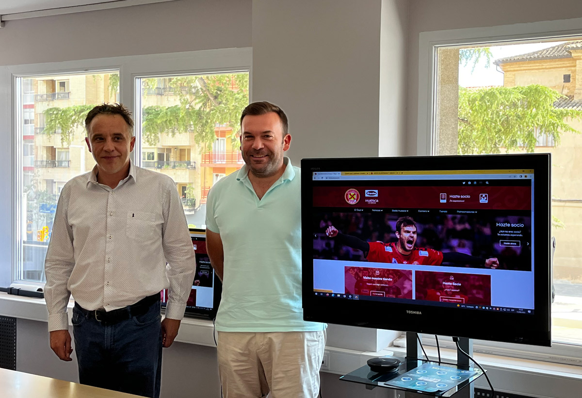 En este momento estás viendo WEBDREAMS PRESENTA A PRENSA EL NUEVO PORTAL DEL CLUB BALONMANO HUESCA