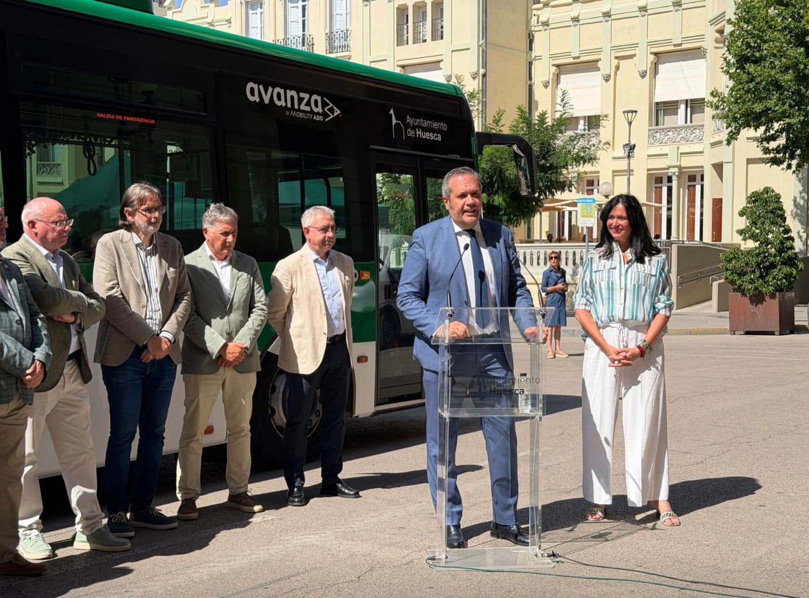 En este momento estás viendo NUEVA LÍNEA DE AUTOBÚS QUE ARRANCA ESTE VIERNES EN HUESCA Y CONECTA EL CENTRO CON UNO DE LOS PUNTOS MÁS DEMANDADOS